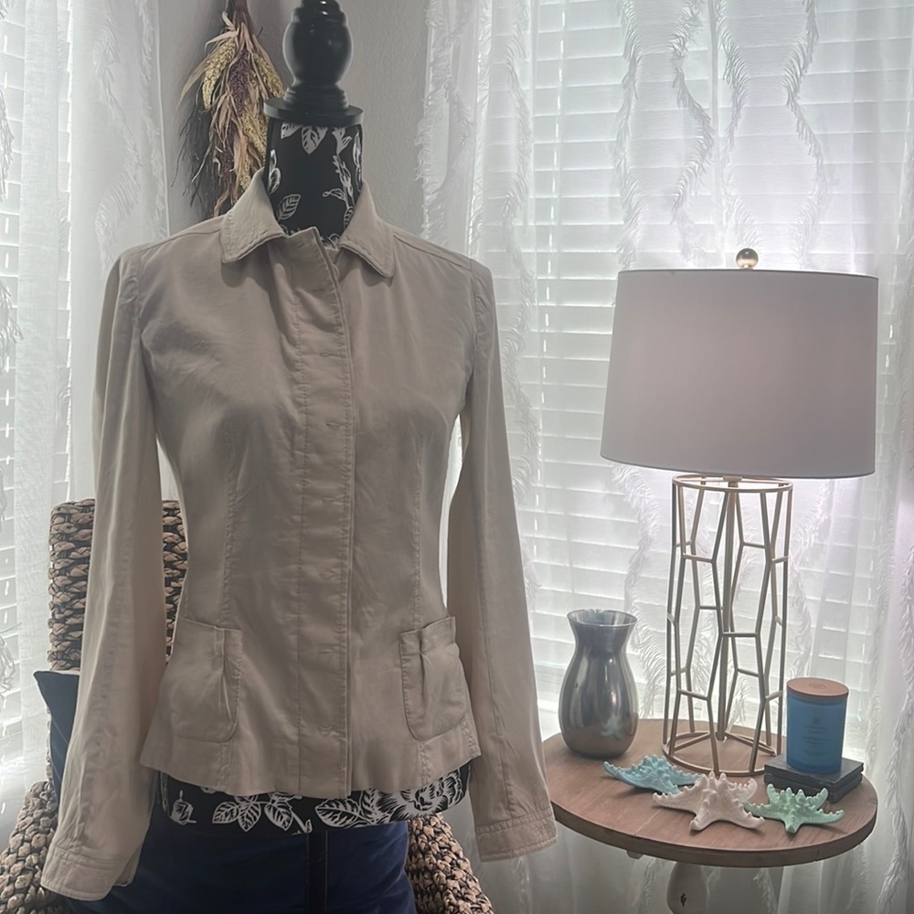 Elie Tahari Linen Blend Peplum Jacket Cream XS Hidden Button - Picture 3 of 12